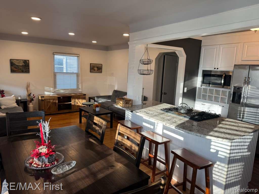 406 N Campbell Road, Royal Oak, MI 48067 — Photo 7
