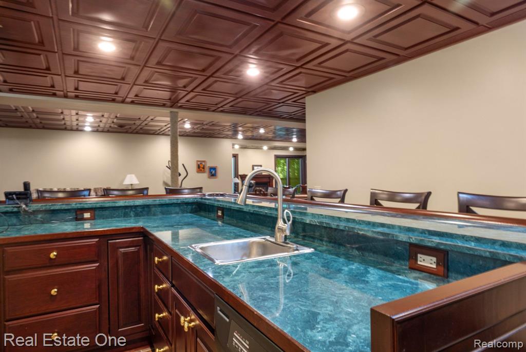 44211 CHEDWORTH Drive, Northville, MI 48167 — Photo 46