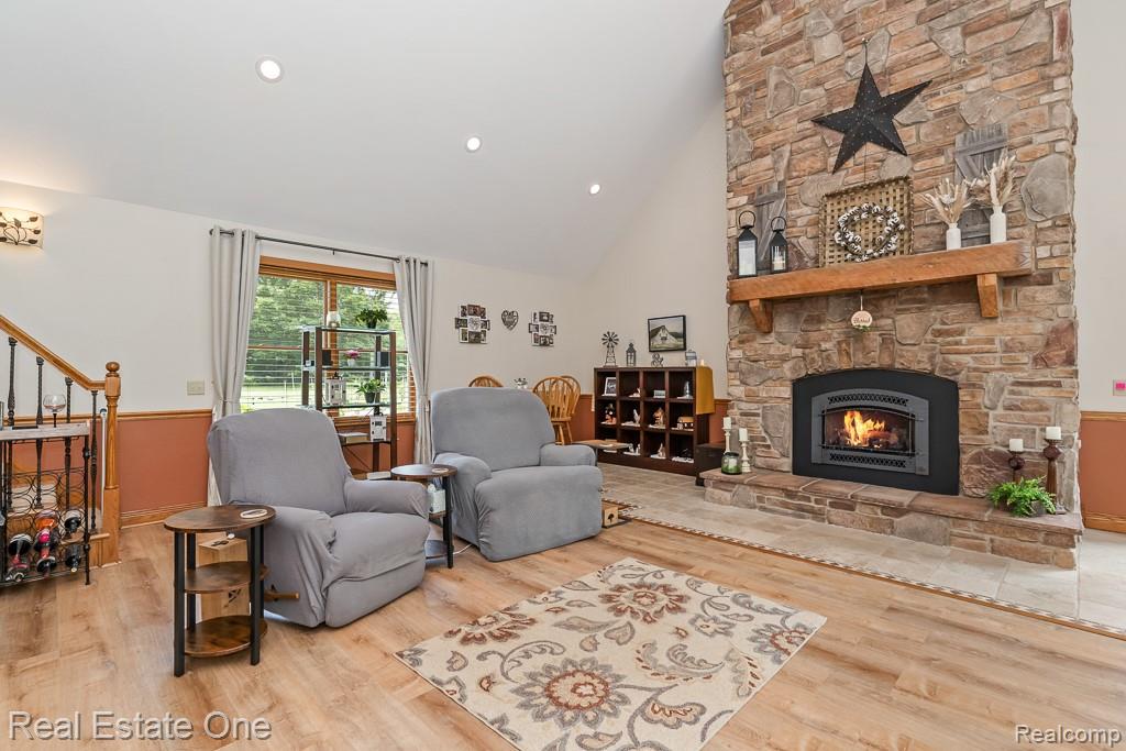 58900 12 Mile Road, New Hudson, MI 48165 — Photo 28