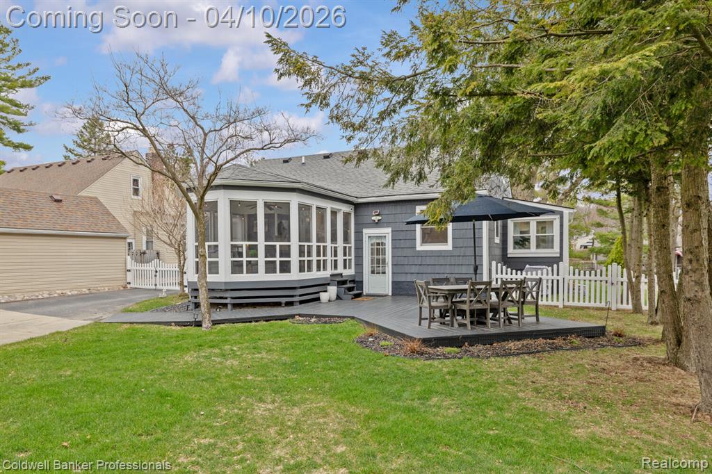 46079 Sunset Street, Northville, MI 48167 — Photo 33