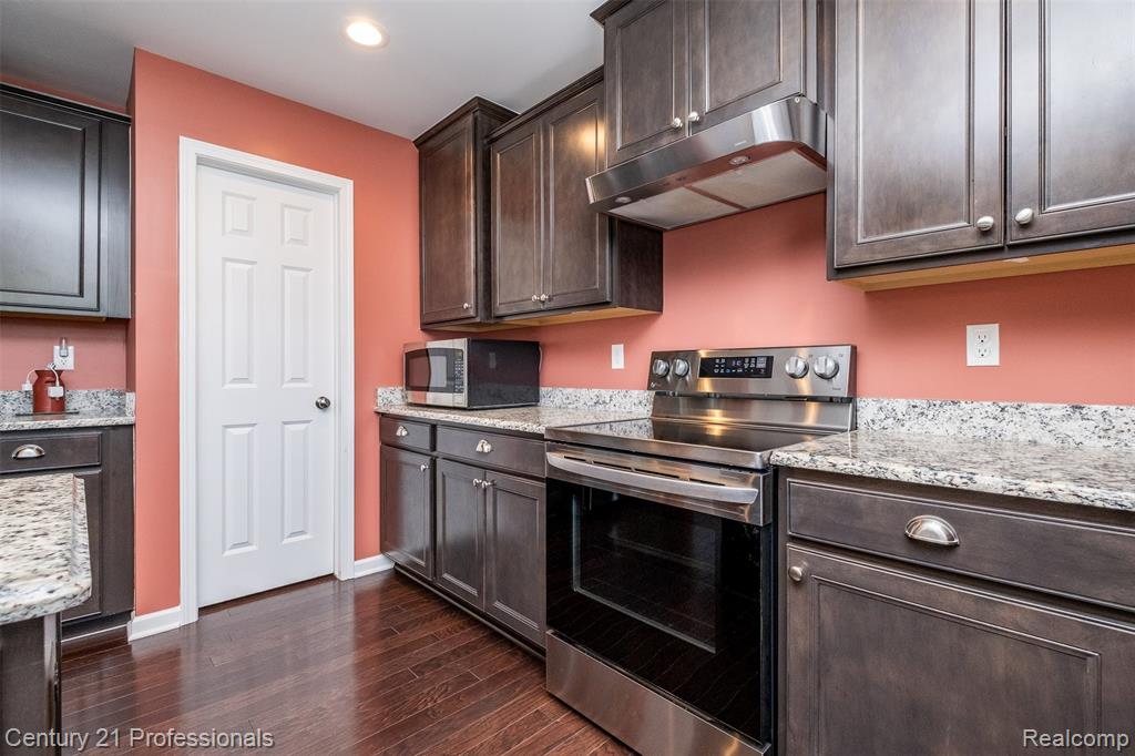 6755 Shula, Ypsilanti, MI 48197 — Photo 29