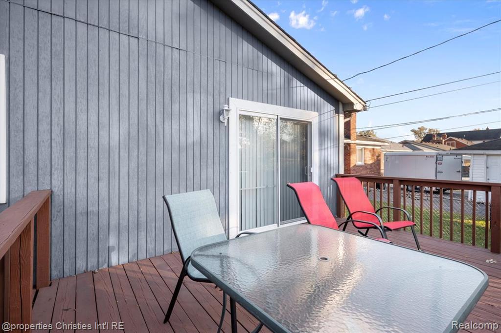 24289 Dale Avenue, Eastpointe, MI 48021 — Photo 34