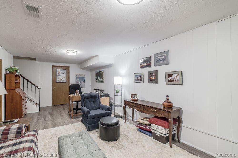 5395 BREEZE HILL, Troy, MI 48098 — Photo 35