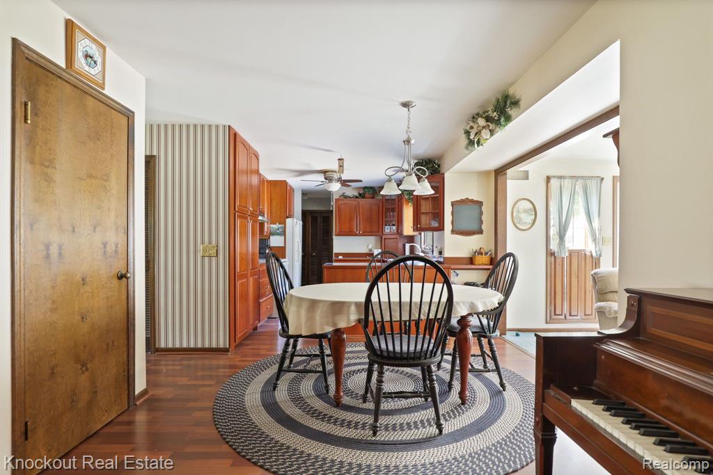 858 Zehnder Drive, Frankenmuth, MI 48734 — Photo 10