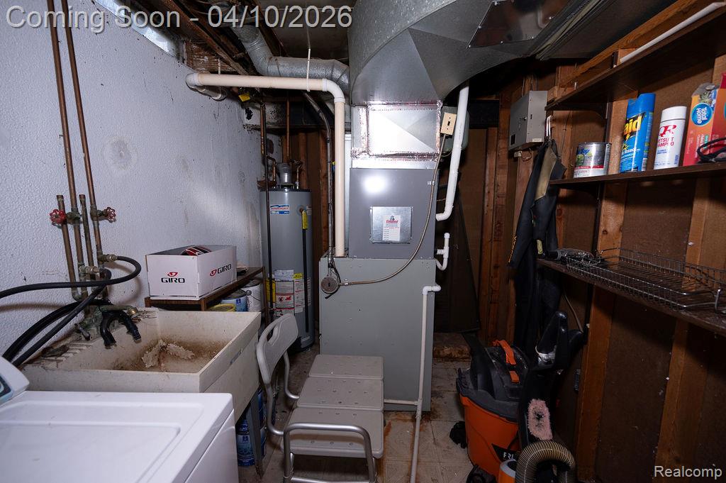 14284 Balmoral Street, Riverview, MI 48193 — Photo 54