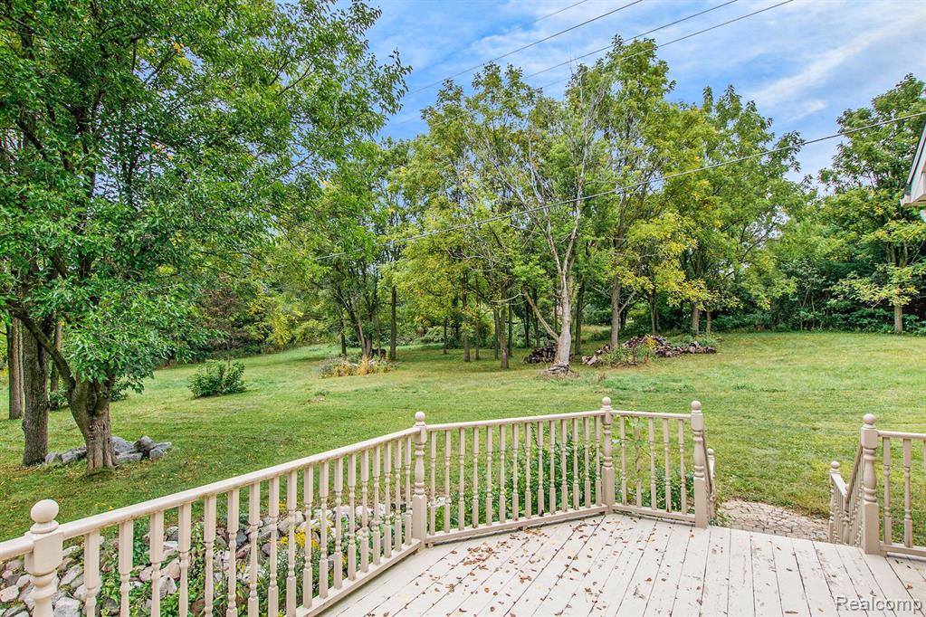 9001 Bergin Road, Howell, MI 48843 — Photo 38
