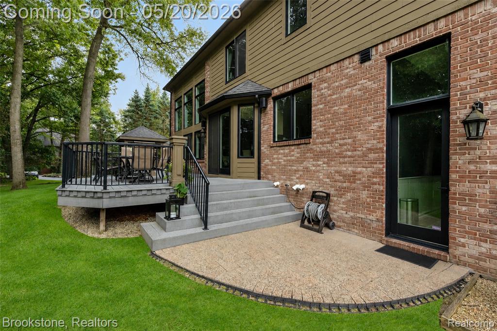 2157 CANTERWOOD, Highland, MI — Photo 12