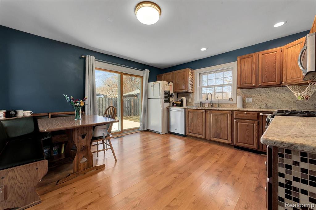 6440 CLARKSTON Road, Clarkston, MI — Photo 3
