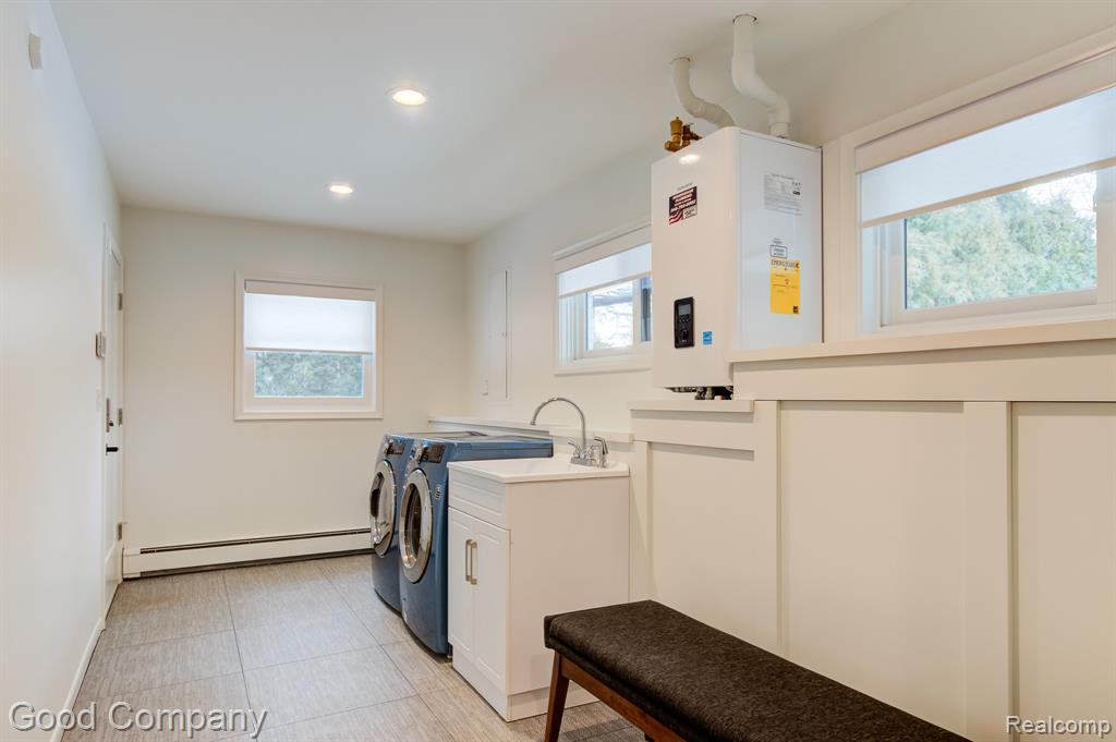 805 N Pemberton Road, Bloomfield Hills, MI 48302 — Photo 36