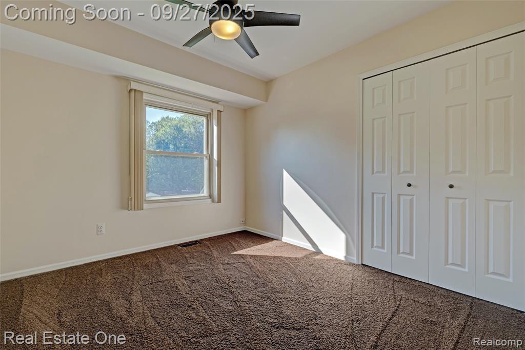 90 Crescent Hill Drive, Ortonville, MI 48462 — Photo 33