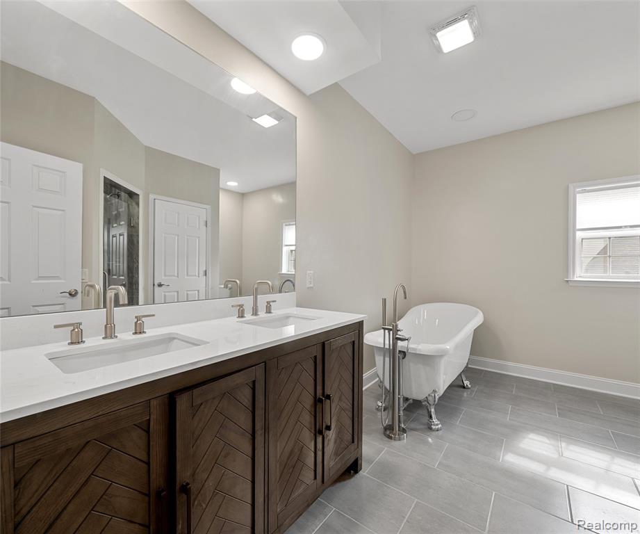 48196 Martz Road, Van Buren, MI 48111 — Photo 15