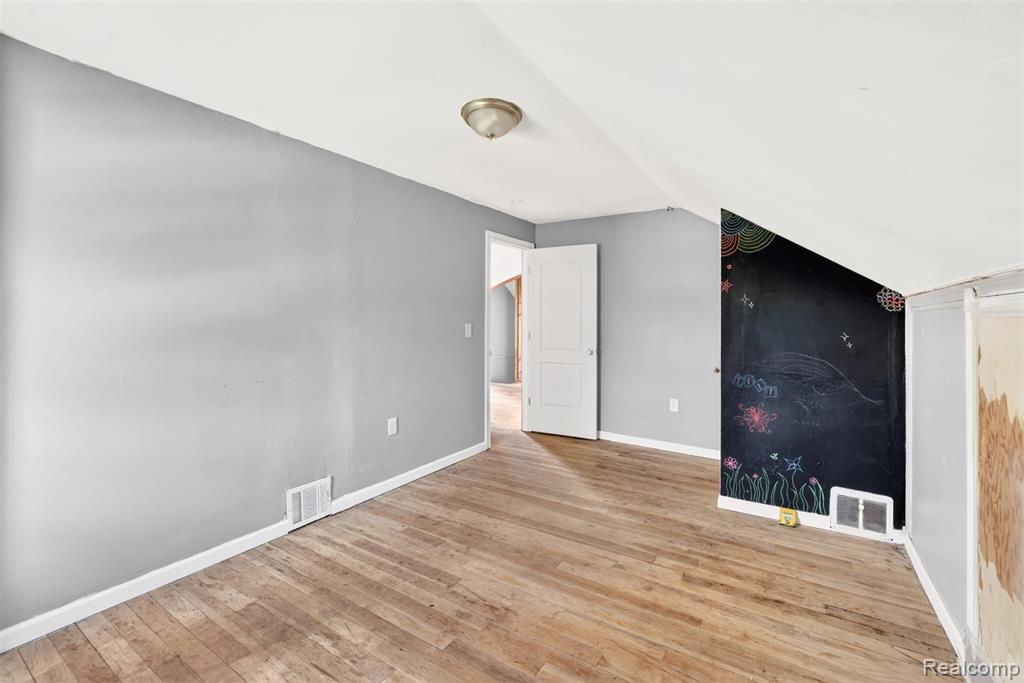 12716 Wilshire Drive, Detroit, MI 48213 — Photo 23