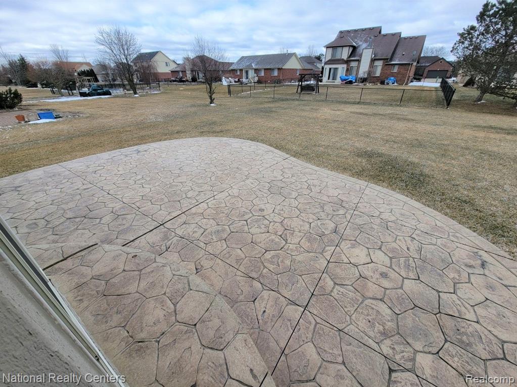 55477 RASPBERRY Drive, Macomb, MI 48042 — Photo 27