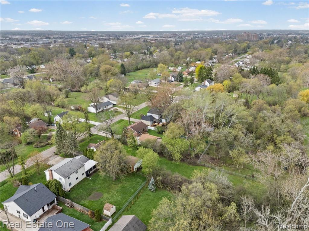 2931 Wisconsin Road, Troy, MI 48083 — Photo 44