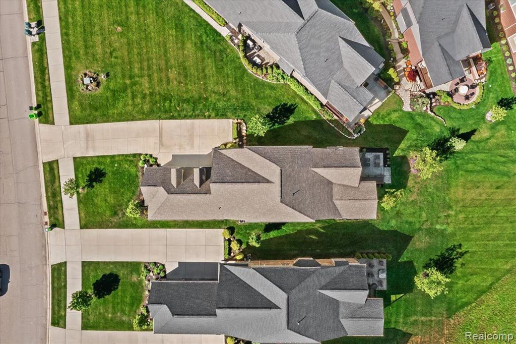 8350 STONEY CREEK Drive, South Lyon, MI 48178 — Photo 47