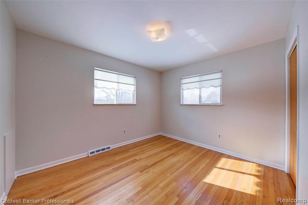 9555 Andersonville Road, Clarkston, MI — Photo 14