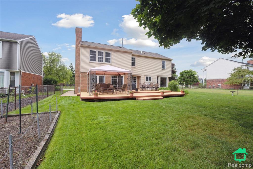 46518 E Oak Manor Court, Canton, MI 48187 — Photo 43