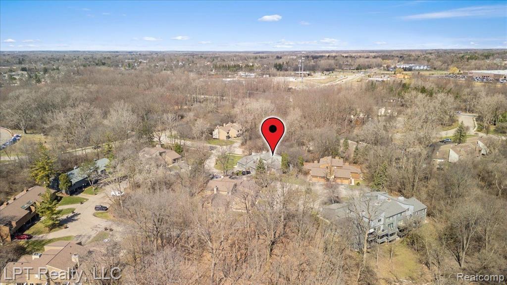 5680 DEVILLE, East Lansing, MI 48823 — Photo 23