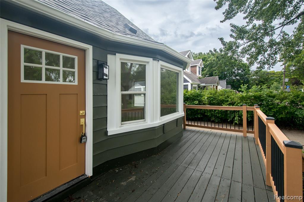 2330 Buckingham Avenue, Berkley, MI 48072 — Photo 8