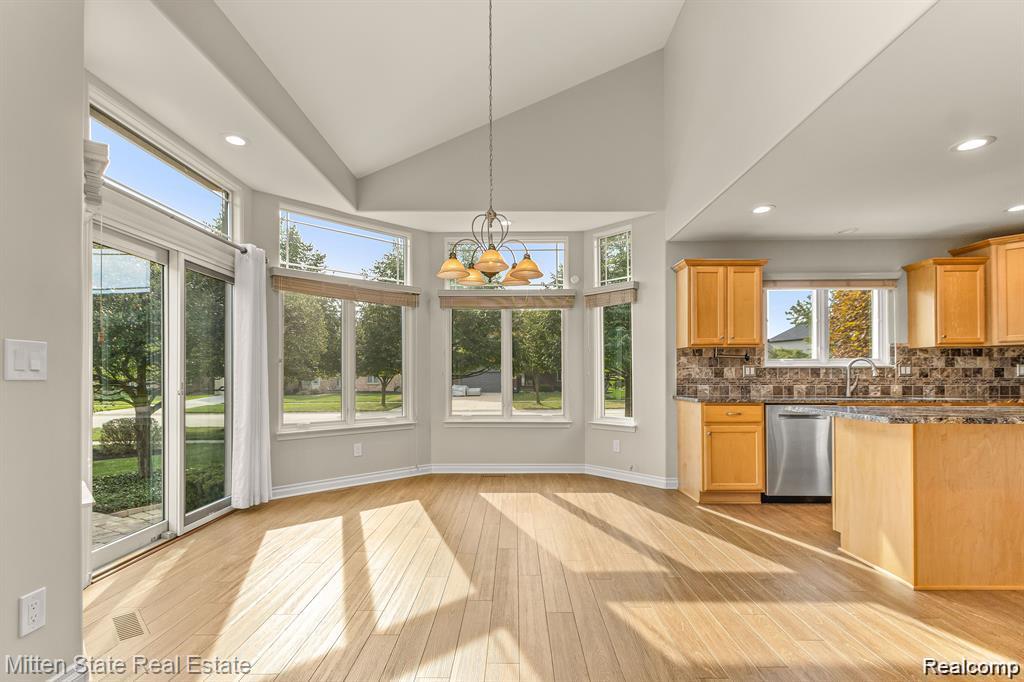 21254 Clayton Drive, Macomb, MI 48044 — Photo 43