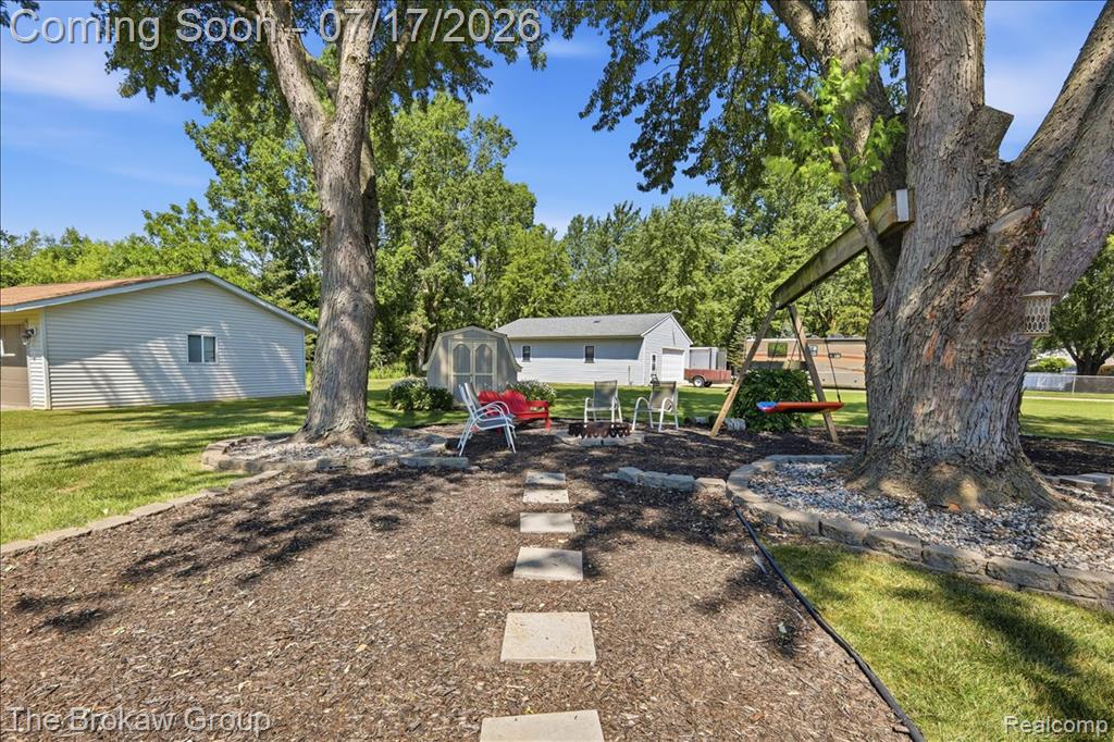 7393 New Hampshire Drive, Davison, MI 48423 — Photo 46