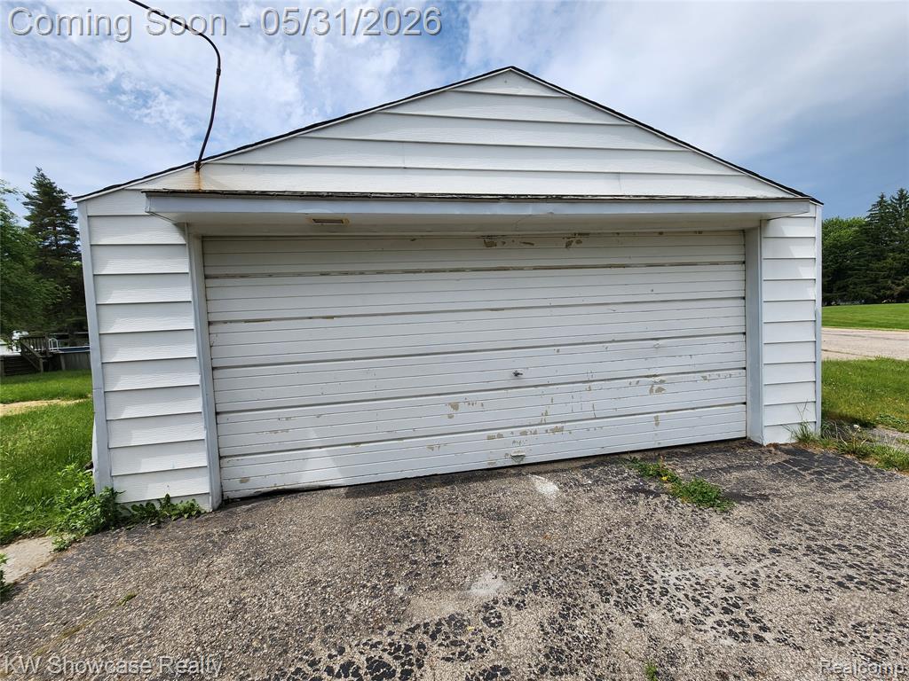 4356 S Vassar Road, Burton, MI 48519 — Photo 41