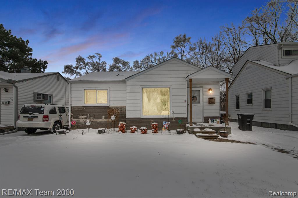 5871 Cooper Street, Taylor, MI 48180 — front exterior