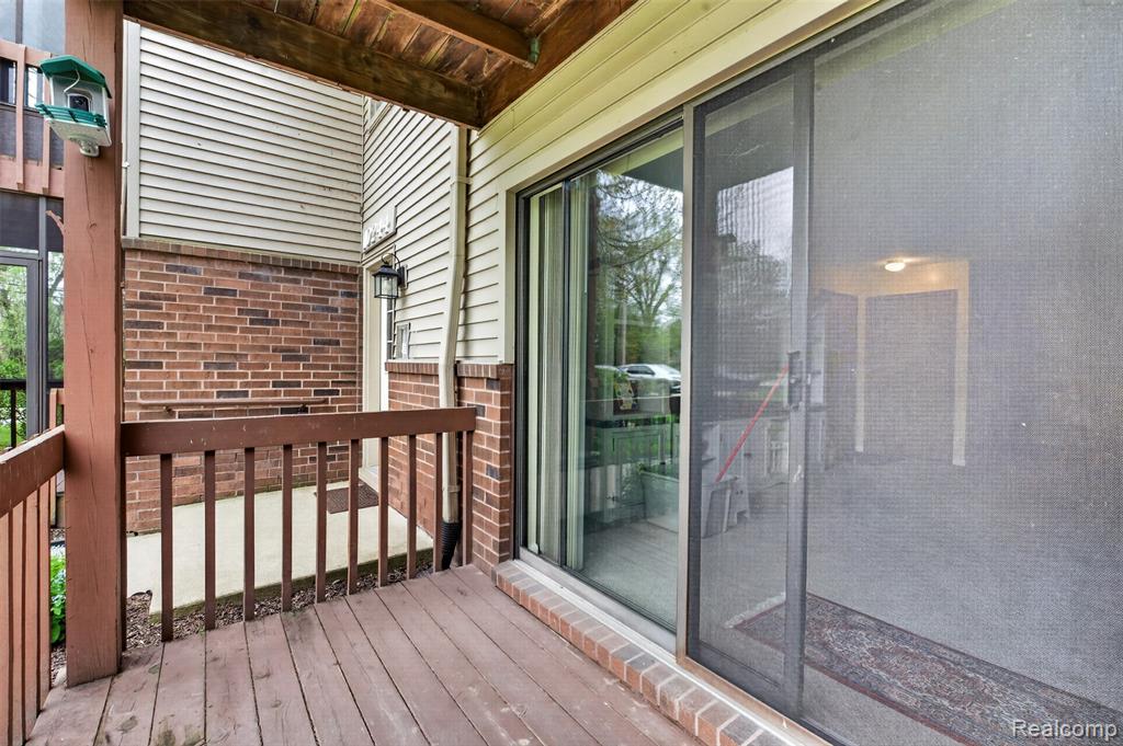 10244 Nancys Boulevard, Grosse Ile, MI 48138 — Photo 27