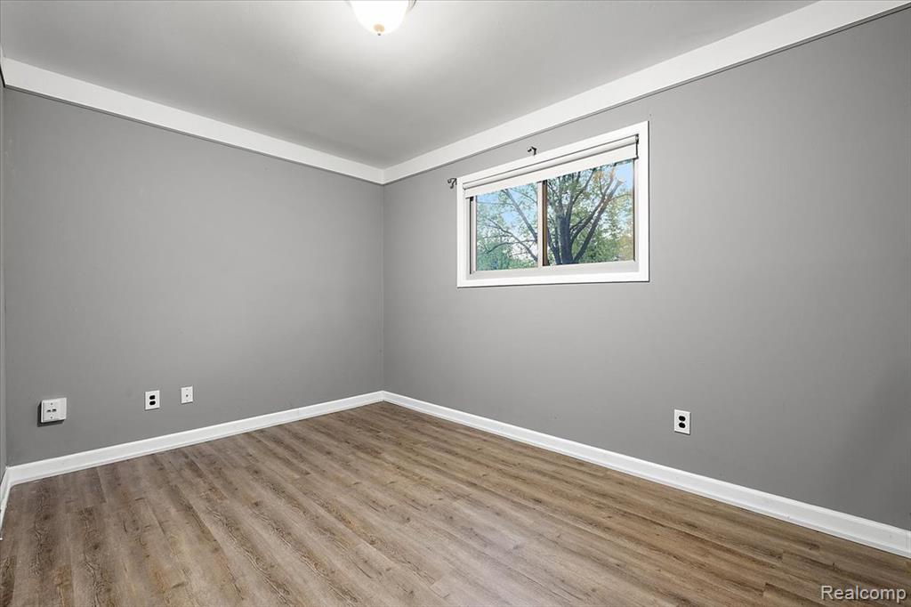 4535 Pinedale Avenue, Clarkston, MI — Photo 26