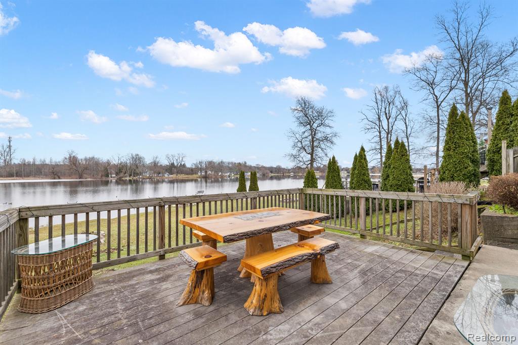 3529 Lakeview Drive, Ortonville, MI 48462 — Photo 13