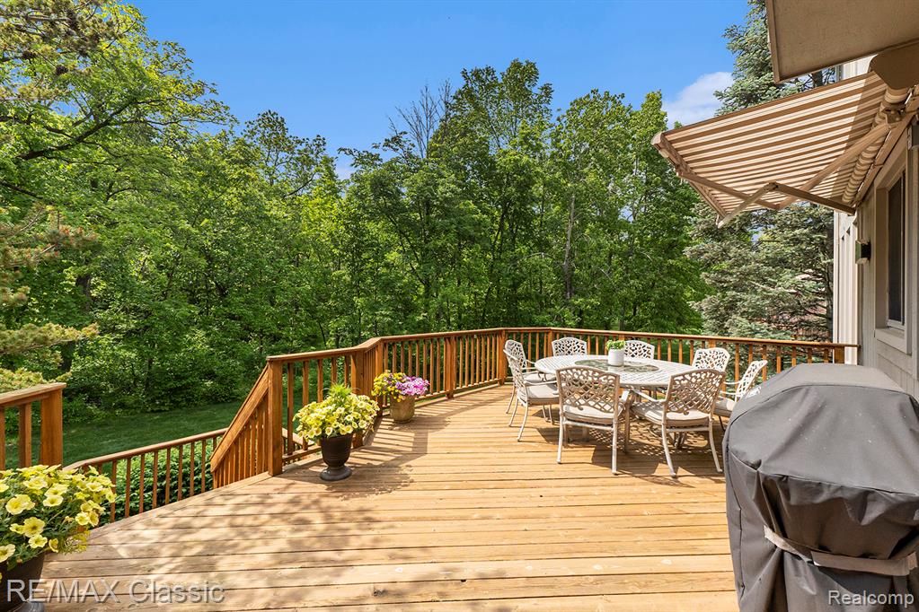 40515 Paisley Circle, Novi, MI 48377 — Photo 34