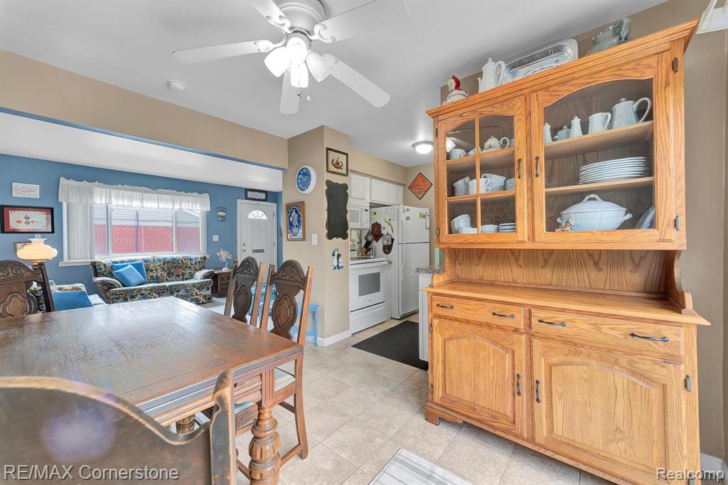 29078 Manchester Street, Westland, MI — Photo 9