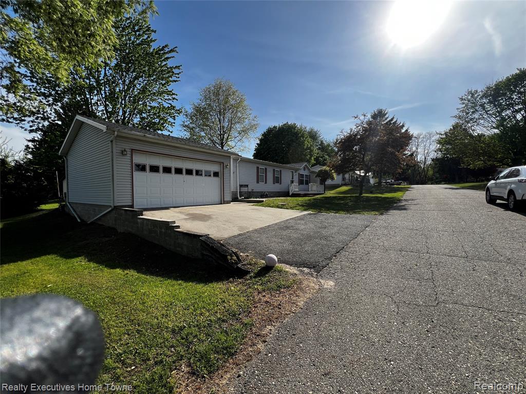 2218 Brent Street, 63, Croswell, MI 48422 — Photo 6