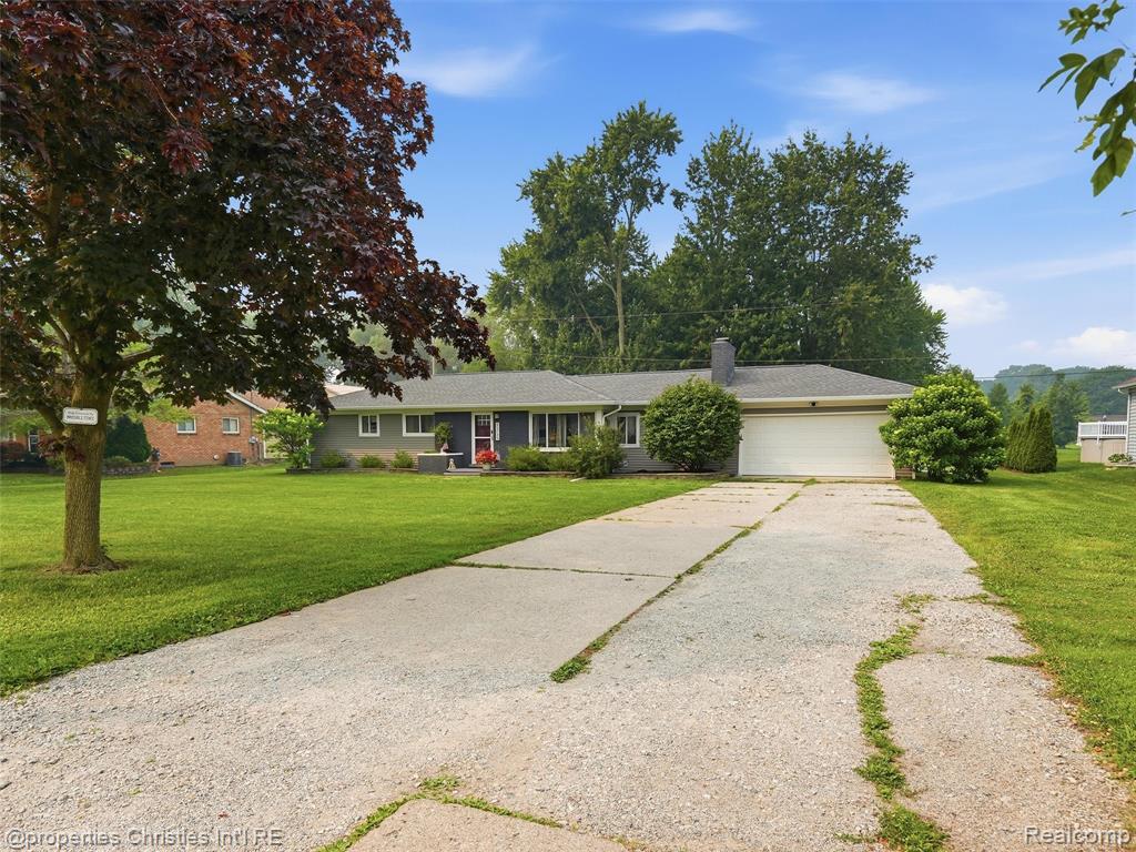 52735 Washington Street, New Baltimore, MI 48047 — Photo 48
