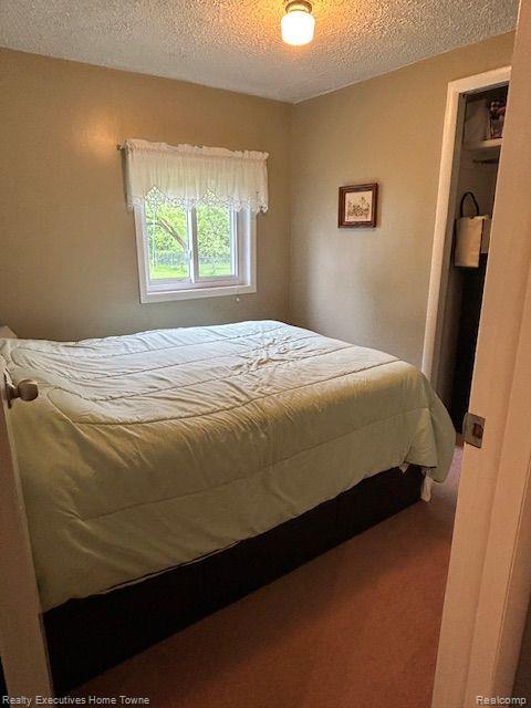 802 COLORADO Street, Marysville, MI 48040 — Photo 16