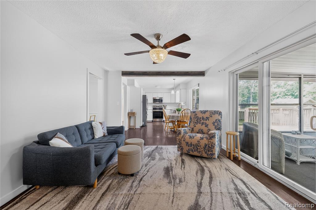 28731 Elbamar Drive, Grosse Ile, MI 48138 — Photo 15