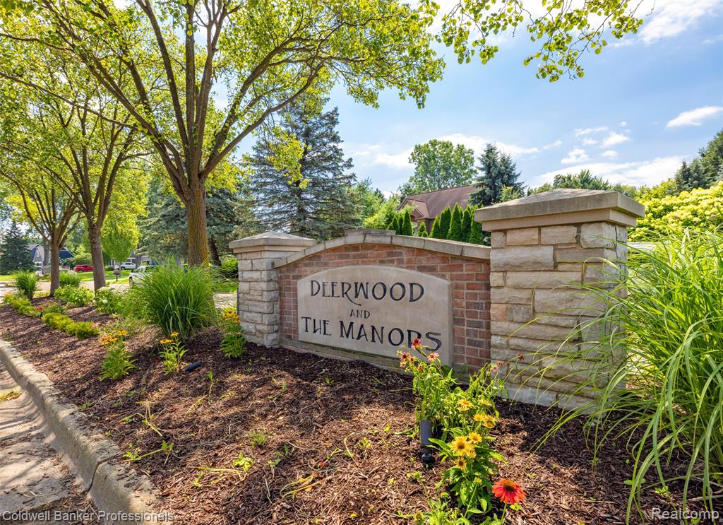 8661 DEERWOOD Road, Clarkston, MI 48348 — Photo 79