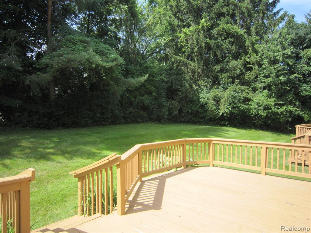 43841 ALGONQUIN Drive, Novi, MI — Photo 41