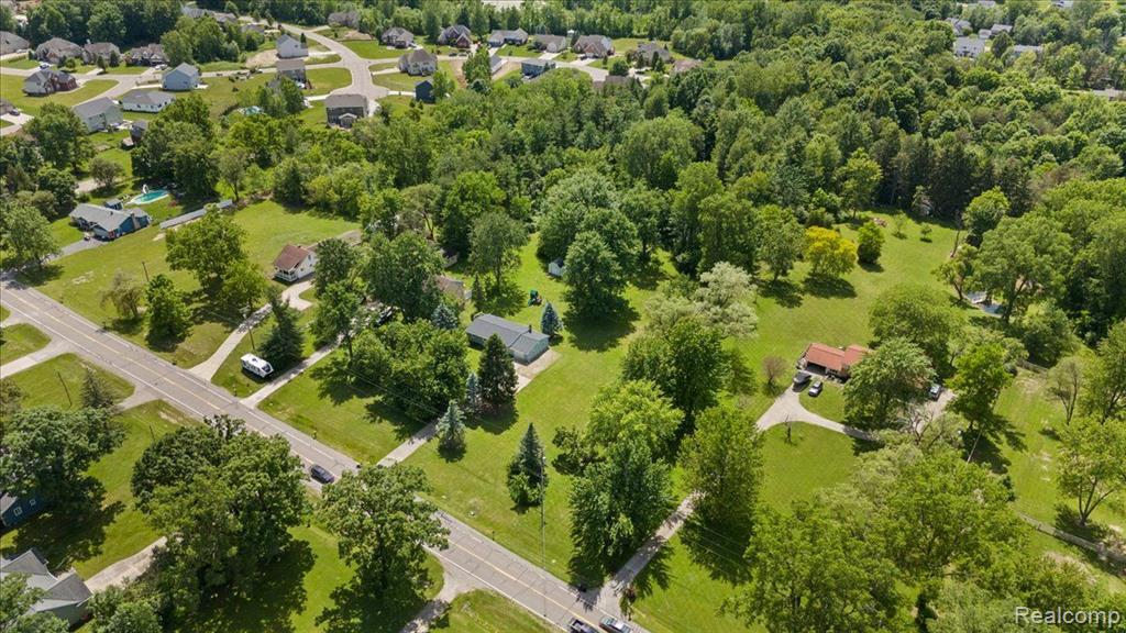 5116 WAKEFIELD Road, Grand Blanc, MI 48439 — Photo 7