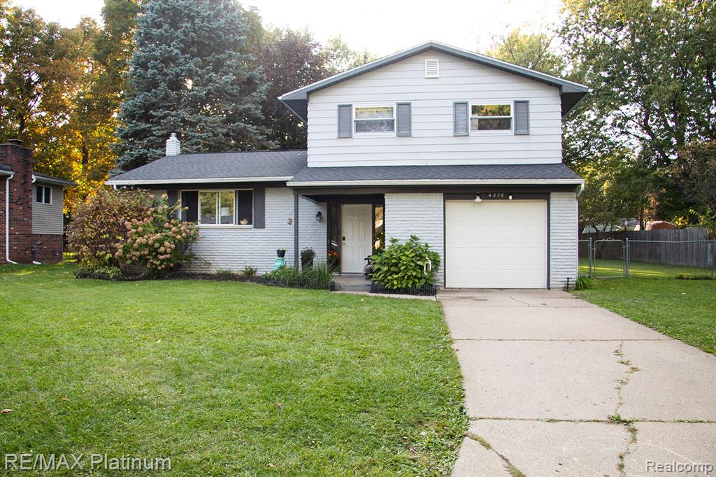 4376 Dixon Drive, Swartz Creek, MI 48473