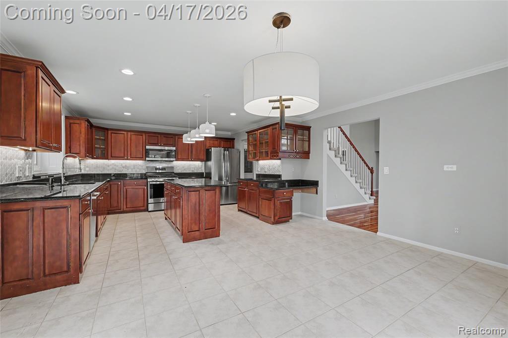 734 Lake Ridge Road, Rochester Hills, MI 48307 — Photo 15