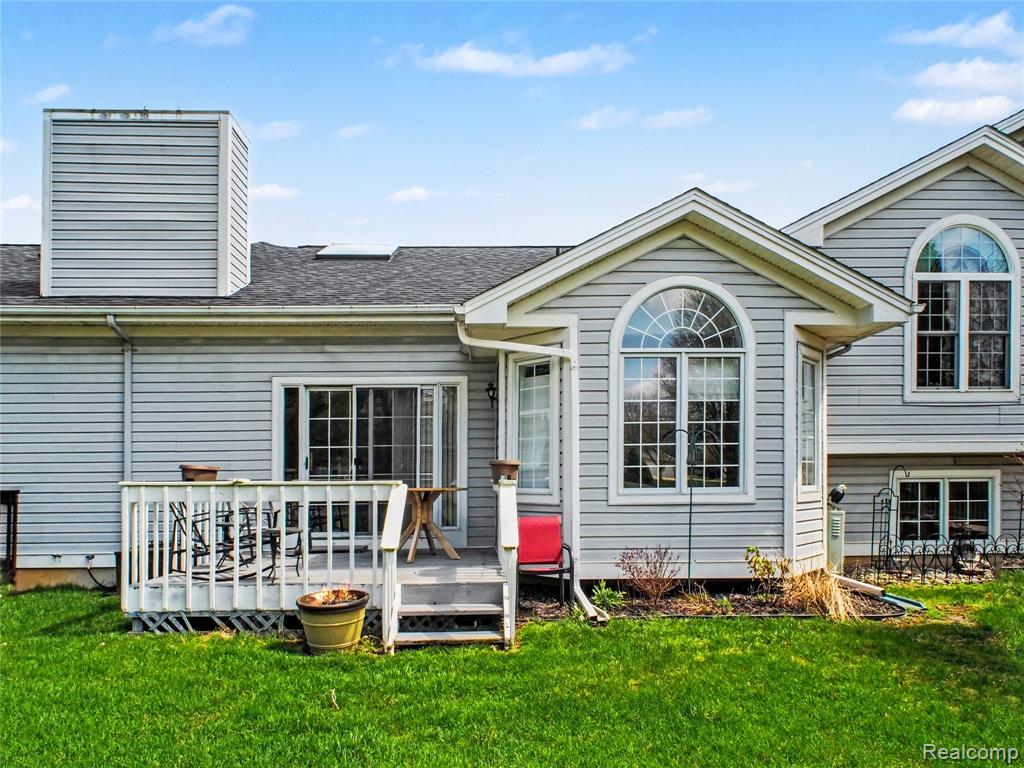 6356 Squire Lake Drive, Flushing, MI 48433 — Photo 17