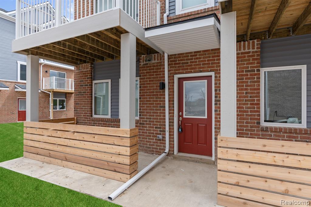 849 Canterbury Ln, Troy, MI 48085 — Photo 3
