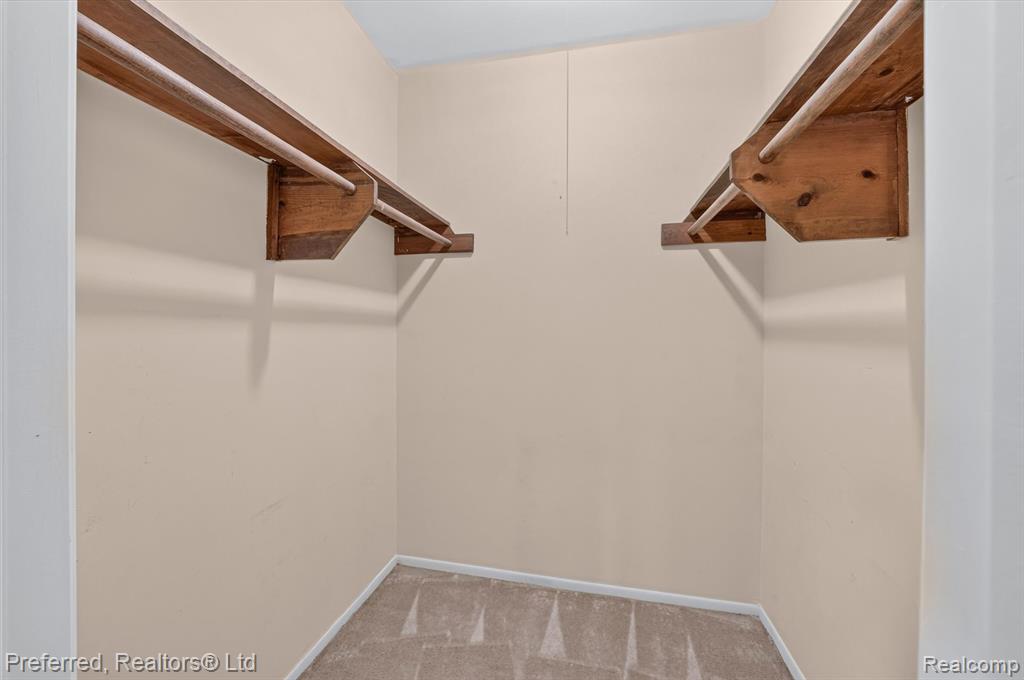 46596 Maidstone Road, Canton, MI 48187 — Photo 30