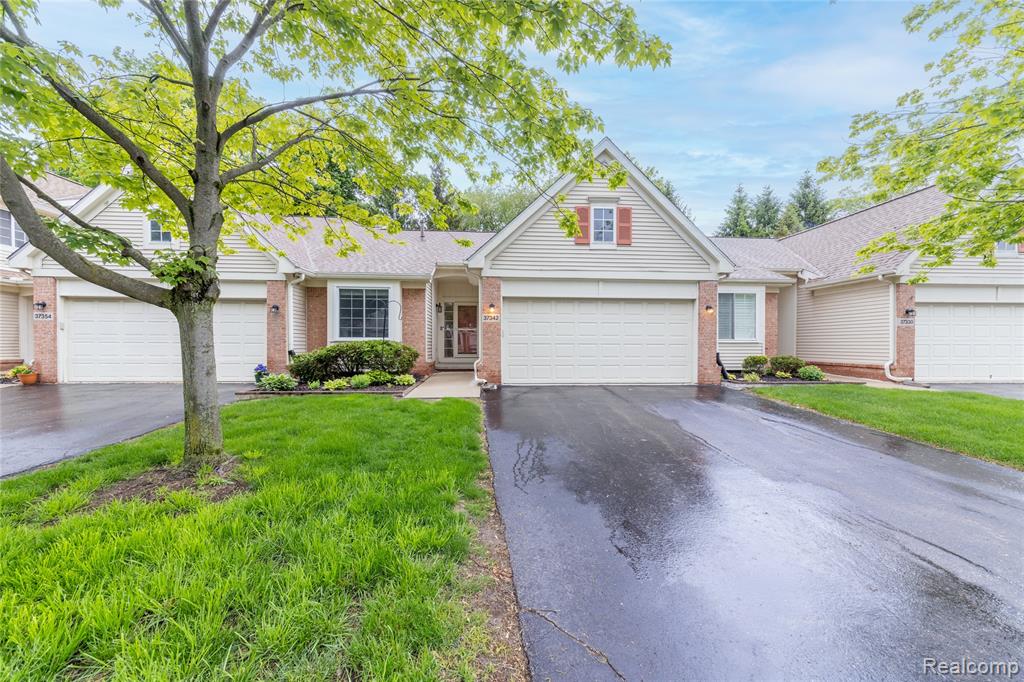 37342 AMHURST Drive, Westland, MI — Photo 2