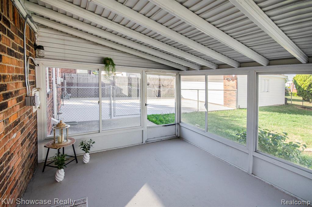18582 Hamann Street, Riverview, MI 48193 — Photo 5