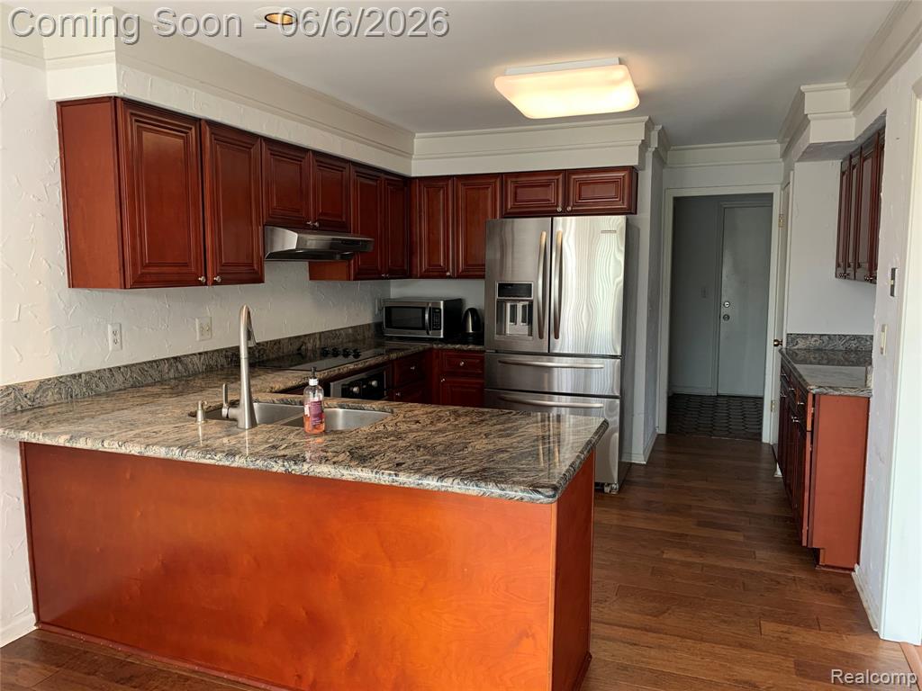 1867 CHIPPING WAY Court, Bloomfield Hills, MI 48302 — Photo 8