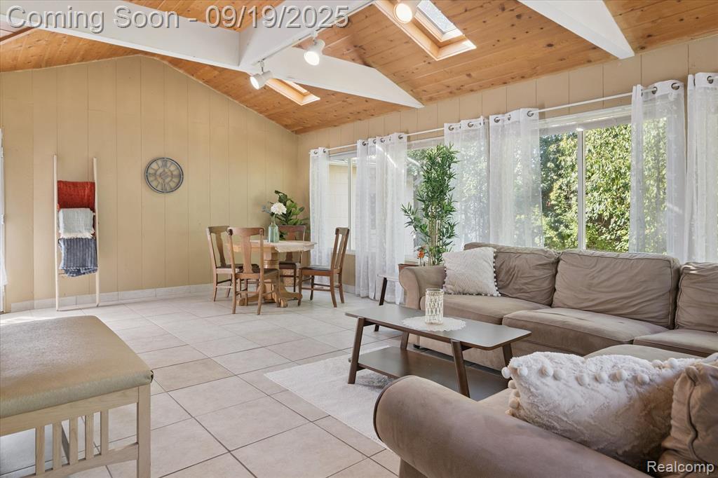 8425 Wormer, Dearborn Heights, MI 48127 — Photo 21