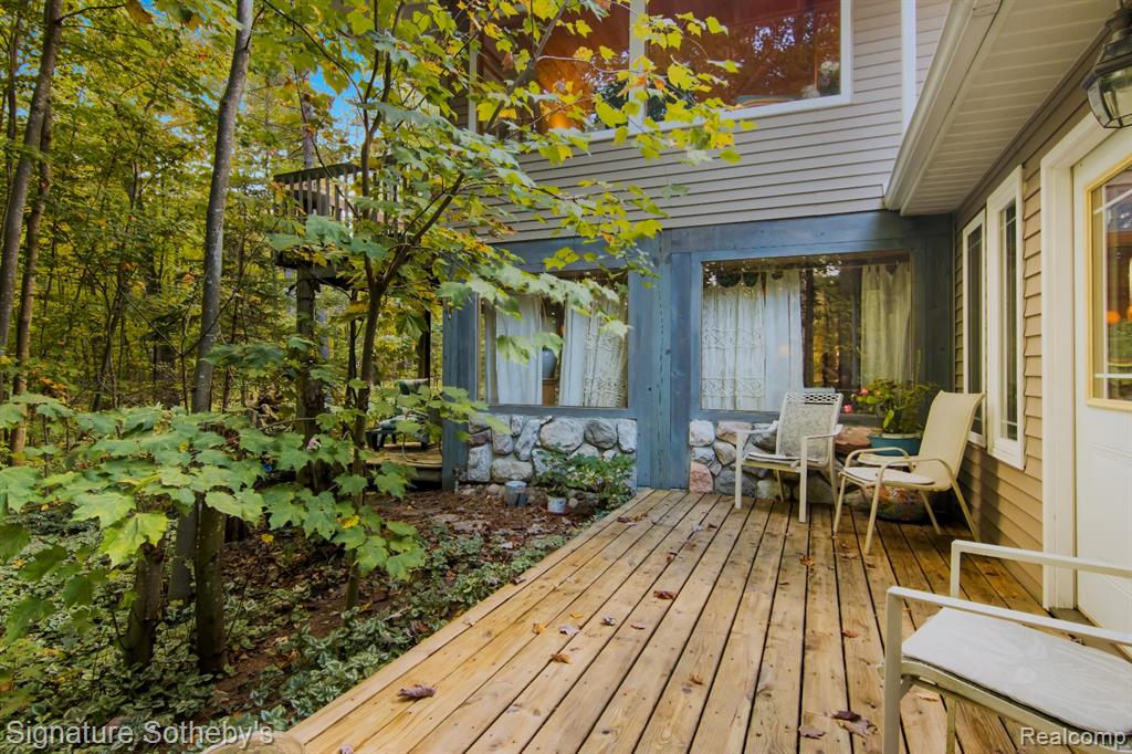 11436 Lakeview Road NE, Bear Lake, MI 49646 — Photo 25