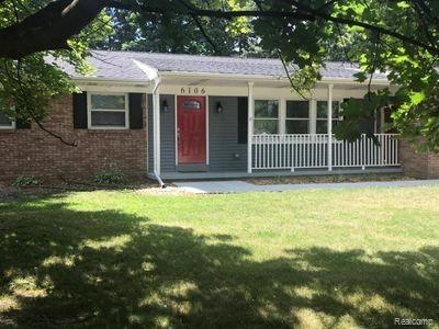 6106 Willow Highway, Grand Ledge, MI 48837 — front exterior